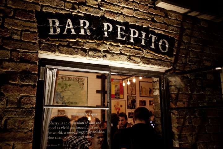 bar-pepito-front-door